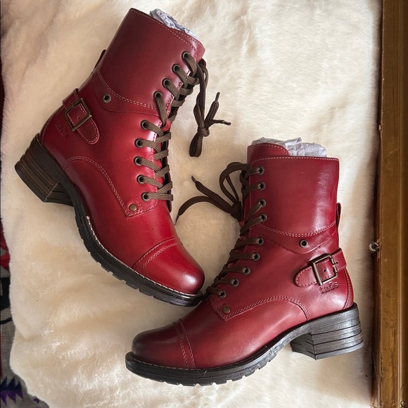 Taos Crave Footwear in Box - Picture 3 of 9